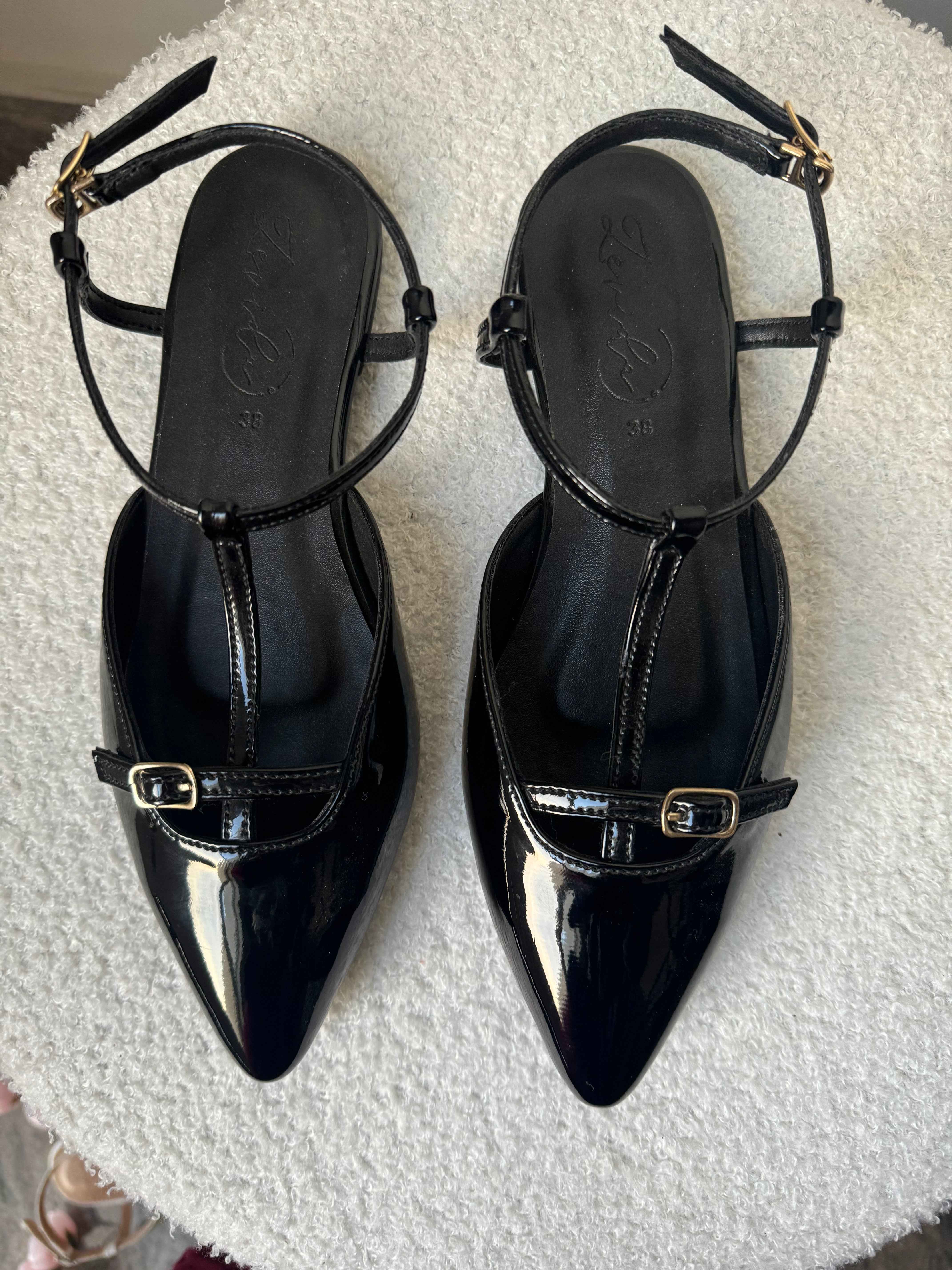 Pointed Mary Janes - White